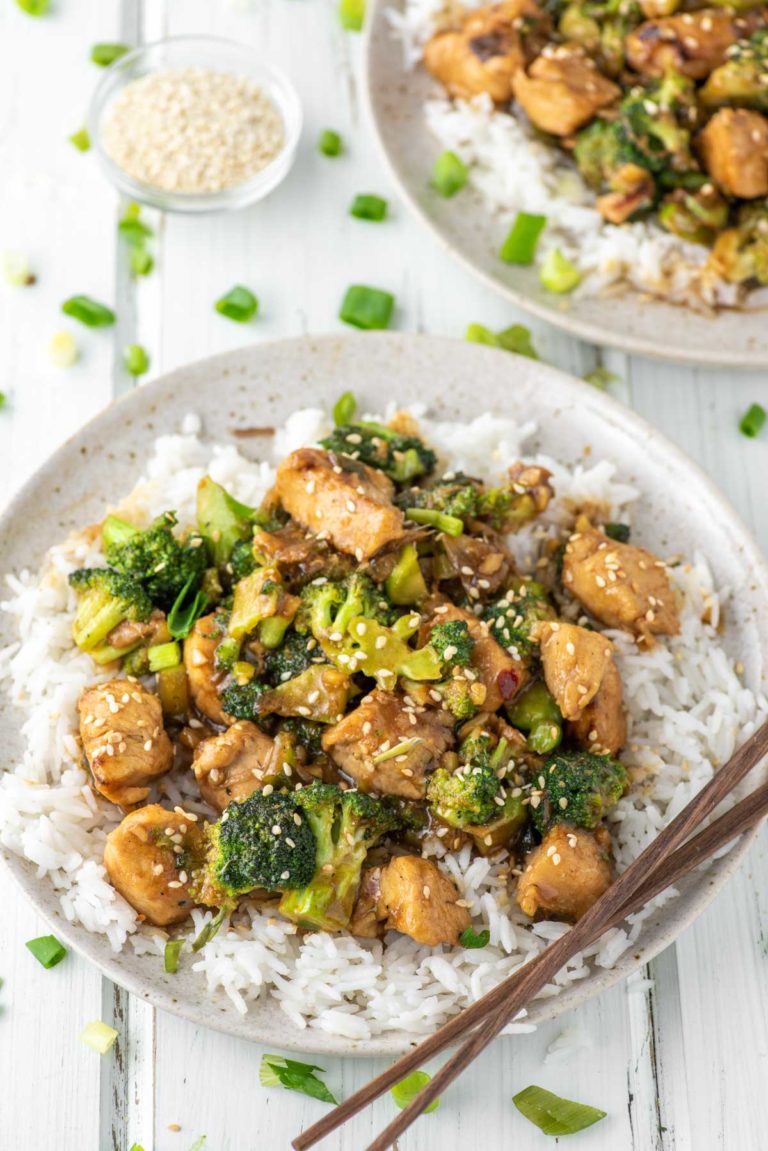 Chicken and Broccoli Stir Fry Recipe - Chisel & Fork