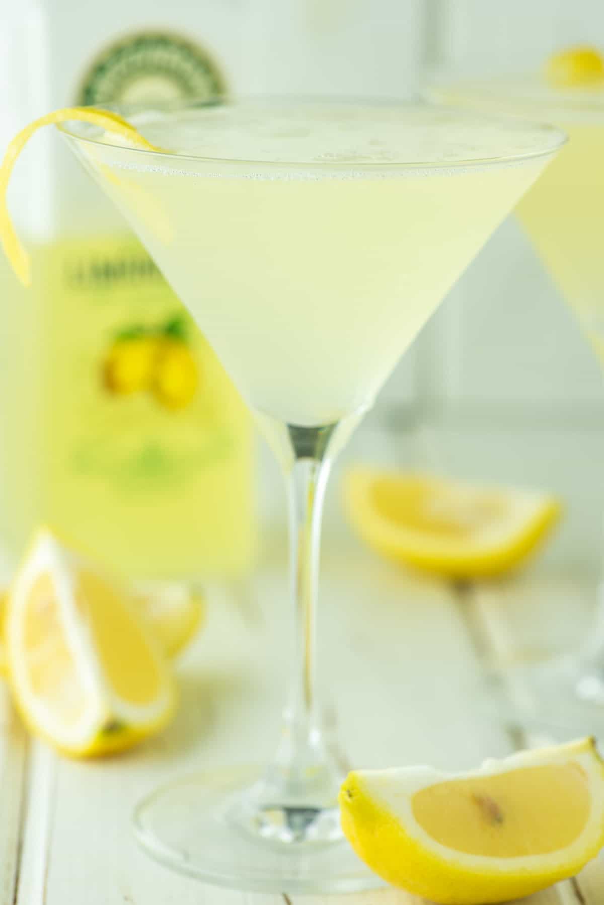 glass of limoncello martini